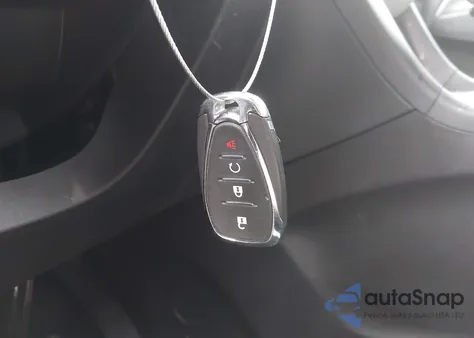 2021 Chevrolet Equinox Awd Ls z USA, uszkodzony, nr VIN 2GNAXSEV5M6111311